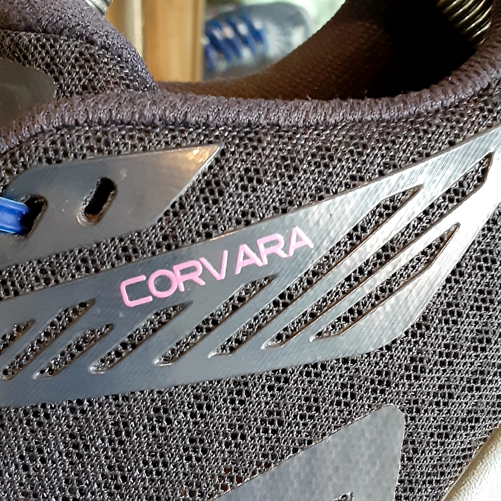 TNF Corvara FastFoam Performance Sneakers - Size 8.5 - Blue Mesh - Picture 9 of 11